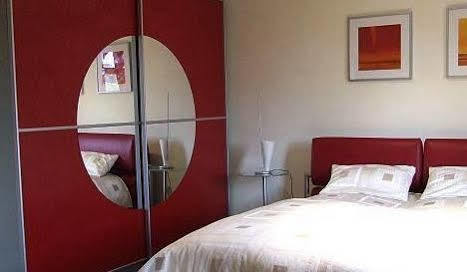 Hotel Castello Bianco Wadern Esterno foto